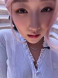 winter11 — Stripchat recorded stream image, 17.06.2026 04:50
