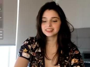 yourfreakygirl — Chaturbate recorded stream image, 17.06.2026 16:20
