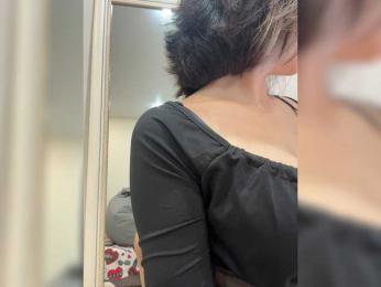 Honey_buns — Bongacams recorded stream image, 18.06.2026 09:50