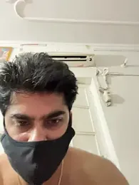 John_desihunk — Stripchat recorded stream image, 19.06.2026 17:30