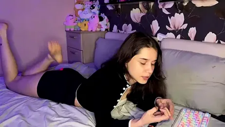 baby_lesi — Stripchat recorded stream image, 20.06.2026 19:50