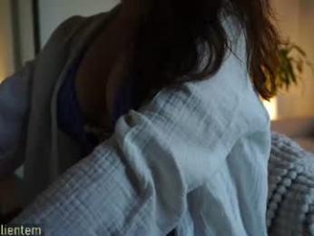 ms_seductive — Chaturbate recorded stream image, 21.06.2026 14:30