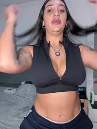 Hannahoff — Stripchat recorded stream image, 22.06.2026 01:00