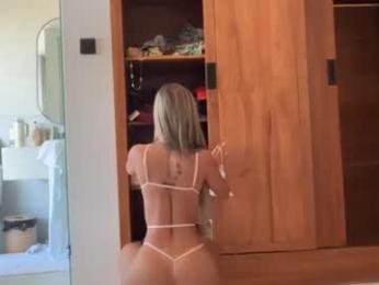 luvlivvyy — Chaturbate recorded stream image, 22.06.2026 02:40