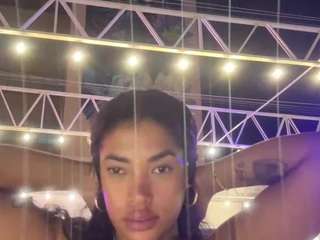 saamytits — Camsoda recorded stream image, 23.06.2026 04:20