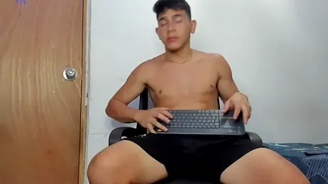 andrew_rose_ — Stripchat recorded stream image, 23.06.2026 21:40
