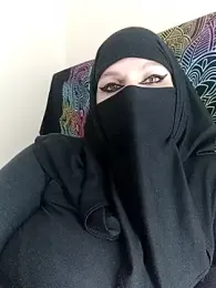 evelyn__salah — Stripchat recorded stream image, 23.06.2026 22:50