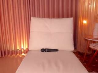 daphne-walton — Camsoda recorded stream image, 24.06.2026 00:40