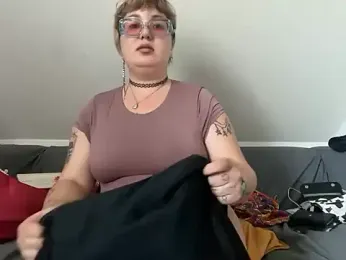 mysteradecadent — Stripchat recorded stream image, 25.06.2026 04:00