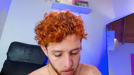 Juan_Castano — Stripchat recorded stream image, 26.06.2026 05:20