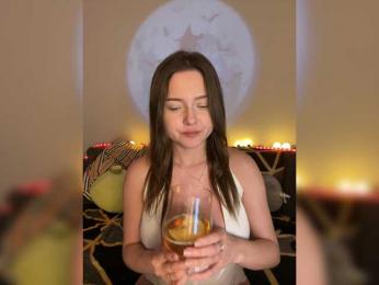 Lisuniyaa — Bongacams recorded stream image, 26.06.2026 21:20