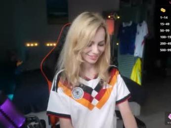 like_pie — Chaturbate recorded stream image, 27.06.2026 15:00