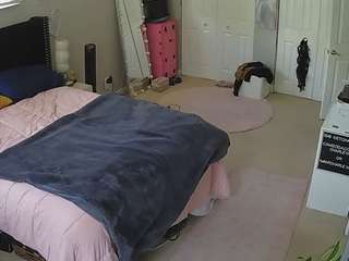 voyeurcam-house-charleys-room — Camsoda recorded stream image, 23.06.2026 23:00