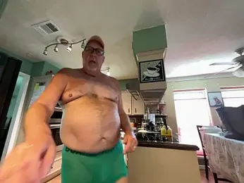 superbearboss — Stripchat recorded stream image, 03.07.2026 19:00