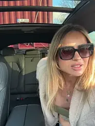 Etwas_neugierig — Stripchat recorded stream screenshot (11 Mar 2025)