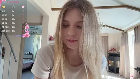 FruityXo — Stripchat recorded stream image, 06.07.2026 11:40