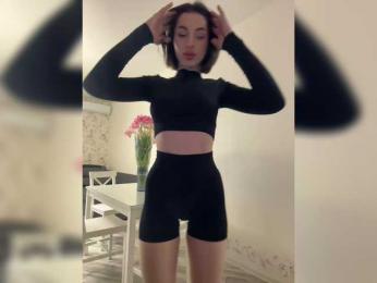 BabyDarii — Bongacams recorded stream screenshot (11 Mar 2025)