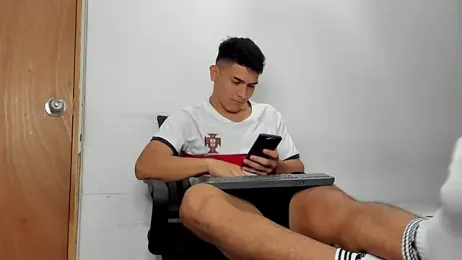 andrew_rose_ — Stripchat recorded stream image, 06.07.2026 19:00