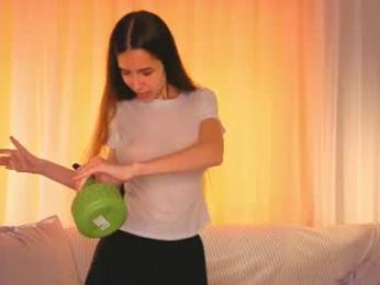 dianelawrence — Chaturbate recorded stream image, 07.07.2026 02:10