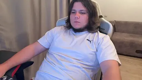 desiredude9 — Stripchat recorded stream image, 07.07.2026 19:00