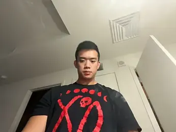 dlasian1998 — Stripchat recorded stream image, 07.07.2026 23:20