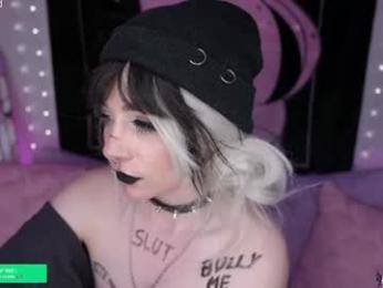 crimsonkitten — Chaturbate recorded stream image, 09.07.2026 03:20