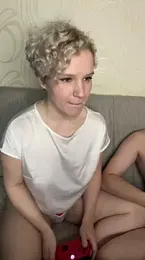 MrMrsRight — Stripchat recorded stream image, 11.03.2025 19:20