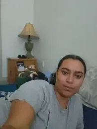 cinnaminnie — Stripchat recorded stream image, 10.07.2026 20:50