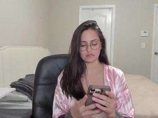 kittymelanniie — Camsoda recorded stream image, 11.03.2025 21:50