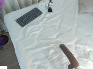 angie-roses — Camsoda recorded stream image, 10.07.2026 20:30