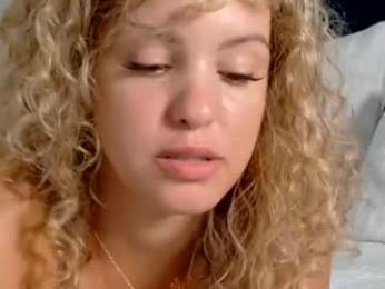 theislandgirl — Chaturbate recorded stream image, 12.07.2026 21:40