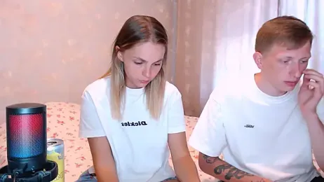 juliaanddima — Stripchat recorded stream image, 13.07.2026 08:00