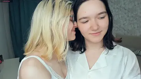 KarinStfleur — Stripchat recorded stream image, 13.07.2026 20:30