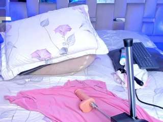 cammiila — Camsoda recorded stream image, 14.07.2026 14:40