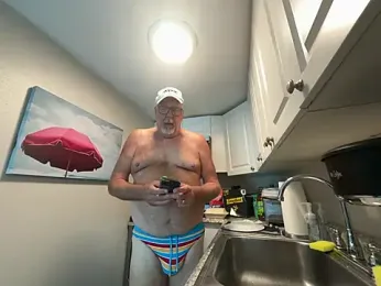 superbearboss — Stripchat recorded stream image, 16.07.2026 12:30