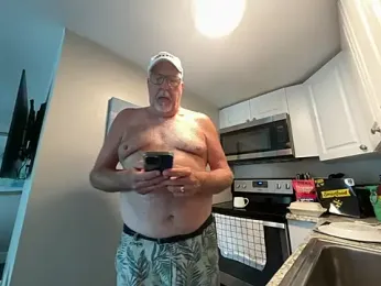 superbearboss — Stripchat recorded stream image, 16.07.2026 12:30