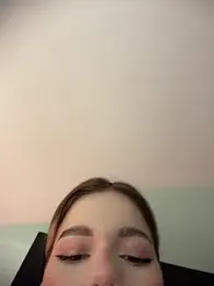 NicoleCut — Stripchat recorded stream image, 18.07.2026 10:00