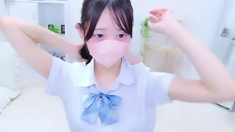 Suzu_ch_xx — Stripchat recorded stream image, 18.07.2026 13:20