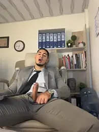 Dimitri_Colleman — Stripchat recorded stream image, 18.07.2026 21:00