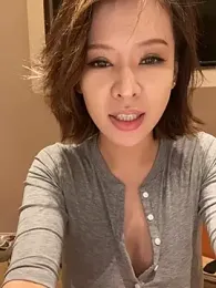 Sunflower-77 — Stripchat recorded stream image, 19.07.2026 09:20