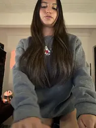 aly_golden_ — Stripchat recorded stream image, 20.07.2026 02:00