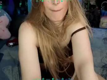 xaevynne — Chaturbate recorded stream image, 21.07.2026 04:40
