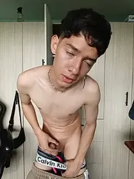 heyy_noah11 — Stripchat recorded stream image, 21.07.2026 18:50
