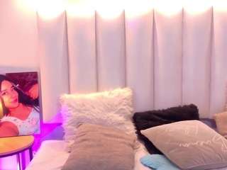 valen-scott — Camsoda recorded stream image, 24.07.2026 15:50