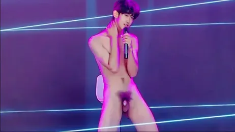 M-handsome-boy — Stripchat recorded stream image, 25.07.2026 04:10