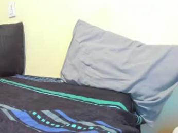 karoli_sanz — Chaturbate recorded stream image, 25.07.2026 23:20