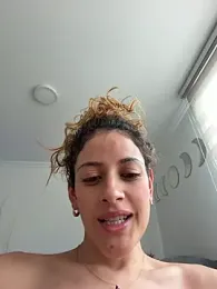alana15 — Stripchat recorded stream image, 26.07.2026 13:20