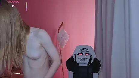 Elis_Fox — Stripchat recorded stream image, 27.07.2026 06:10
