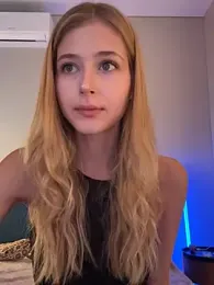 LunaRase — Stripchat recorded stream image, 28.07.2026 14:40