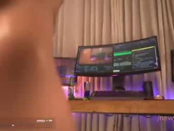 newivy — Chaturbate recorded stream image, 29.07.2026 00:30